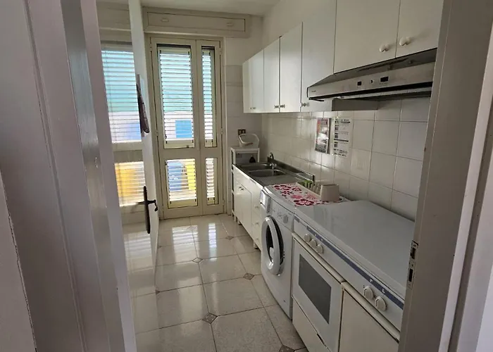 Bella Vista Apartment *